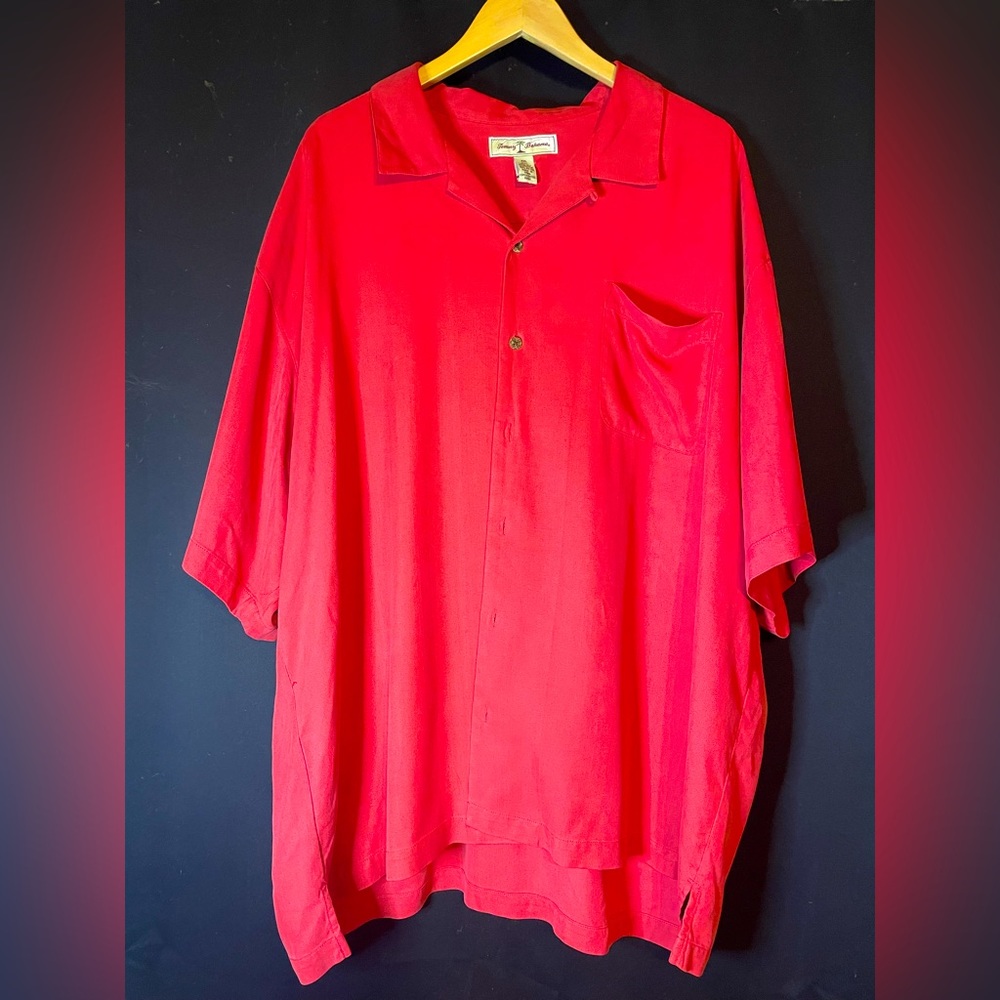 Tommy Bahama XXL red shirt